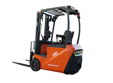 東莞全電動(dòng)叉車(chē)